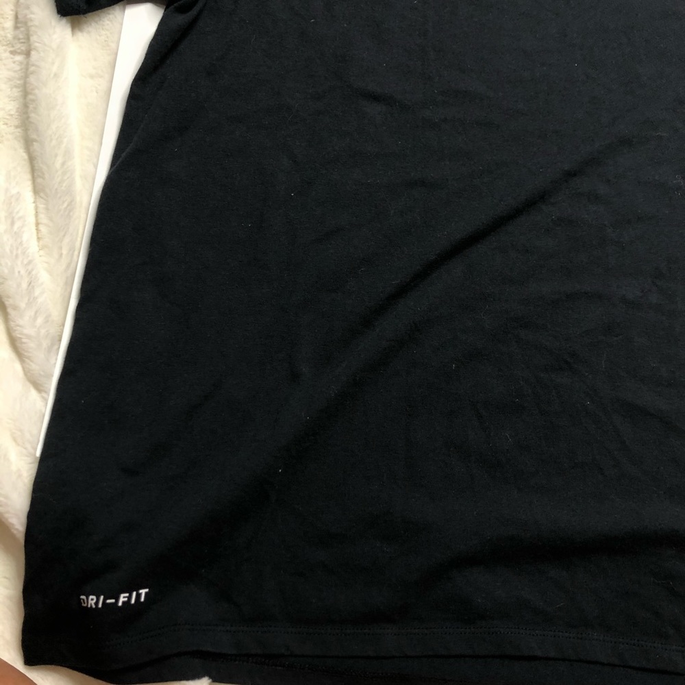 Black Nike Mens Tee Shirt - Picture 6 of 8